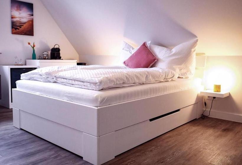 پانسیون Flippi S Hues Sued