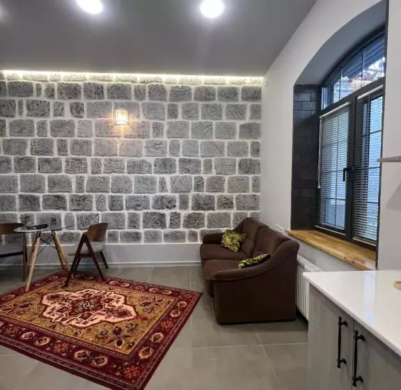 پانسیون Jinjotel Gyumri