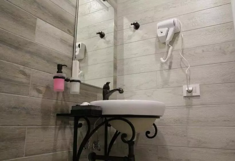 پانسیون Jinjotel Gyumri