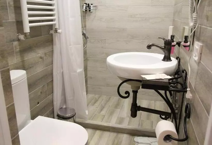 پانسیون Jinjotel Gyumri