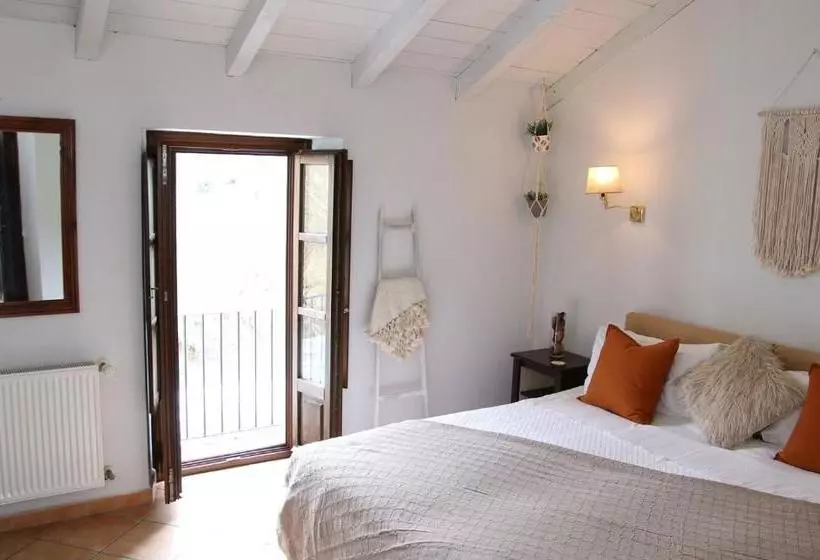 تختخواب و صبحانه Casa Del Rio Boho Chic Retreat