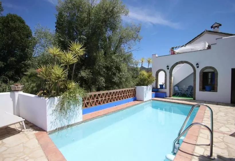 تختخواب و صبحانه Casa Del Rio Boho Chic Retreat