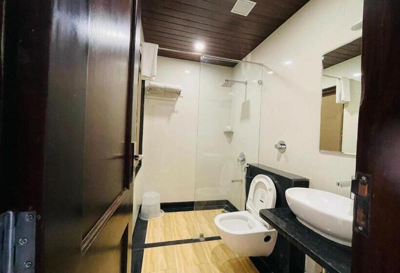 ホテル Clover Inn