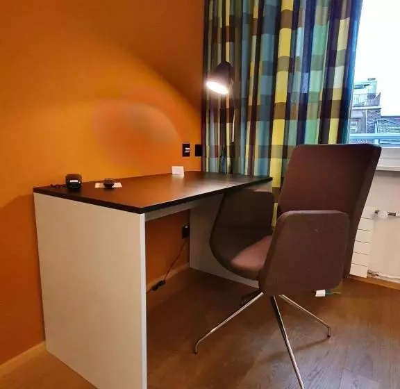 هتل Guesthouse Bern Managed By  Bären Am Bundesplatz