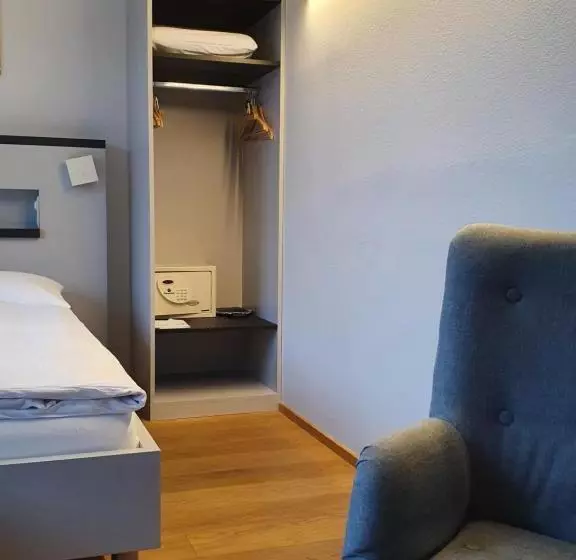 هتل Guesthouse Bern Managed By  Bären Am Bundesplatz