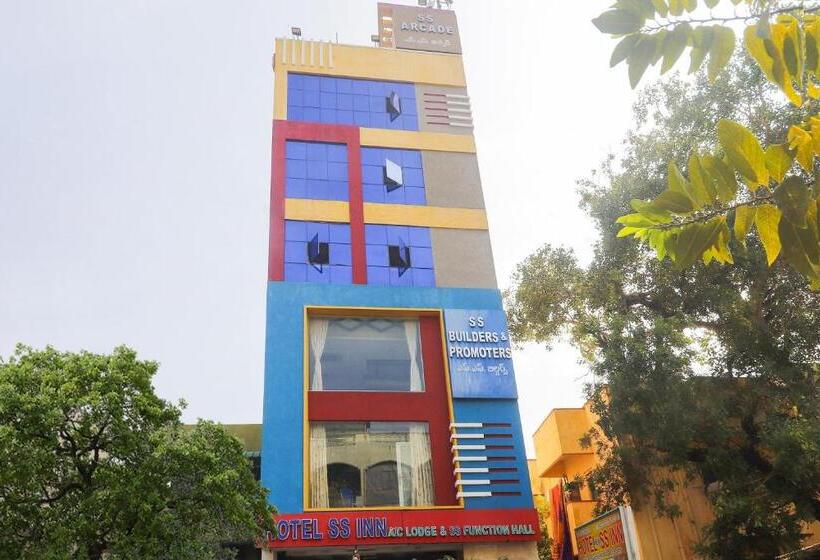 Hotel Oyo 77226  New Ss Inn