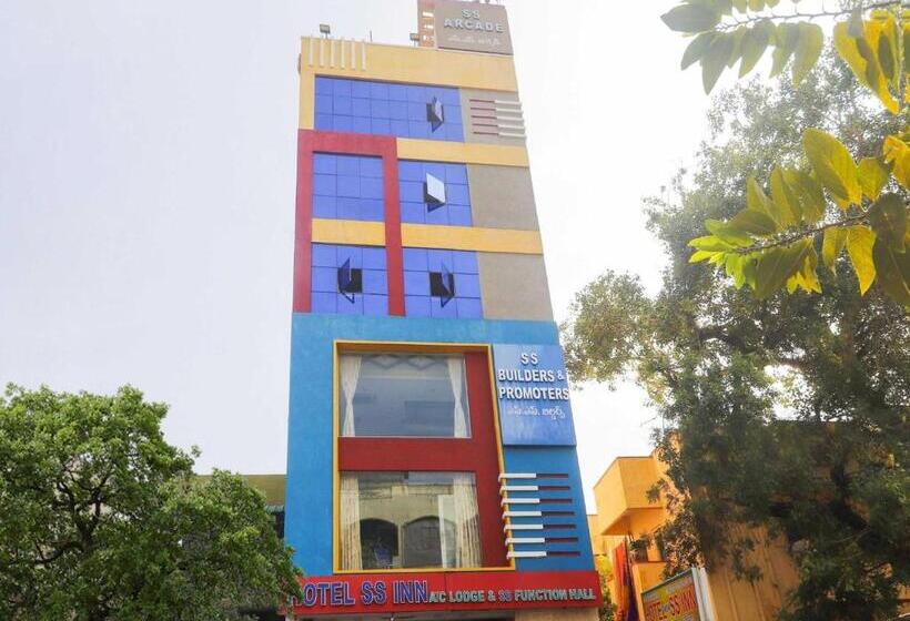 Hotel Oyo 77226  New Ss Inn