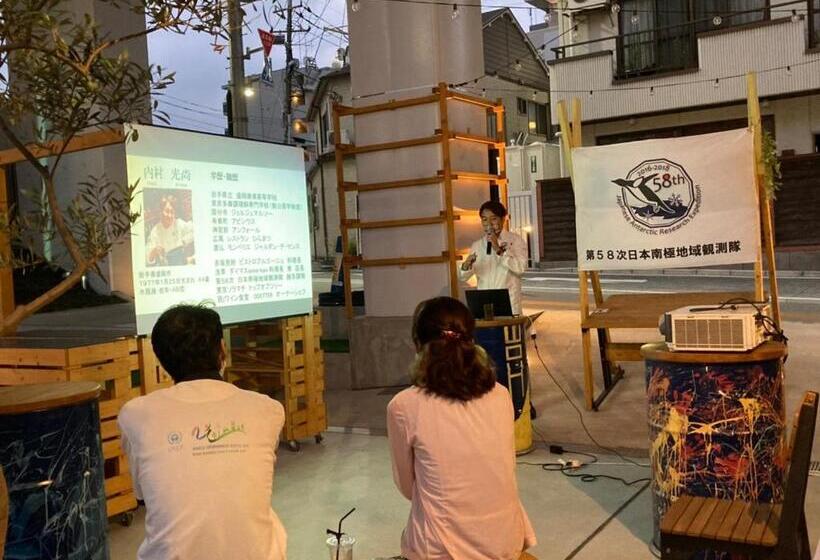 Wise Owl Hostels River Tokyo