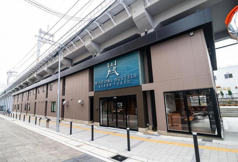 Wise Owl Hostels River Tokyo