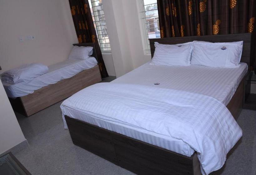 هاستل Yashas Paradise