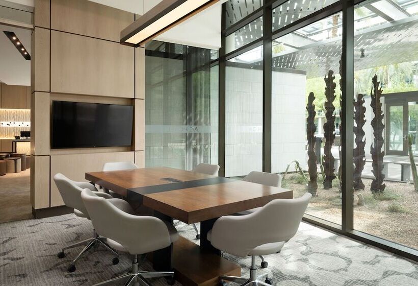 Ac Hotel By Marriott Phoenix Downtown