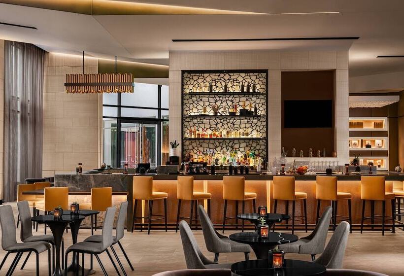 Ac Hotel By Marriott Phoenix Downtown