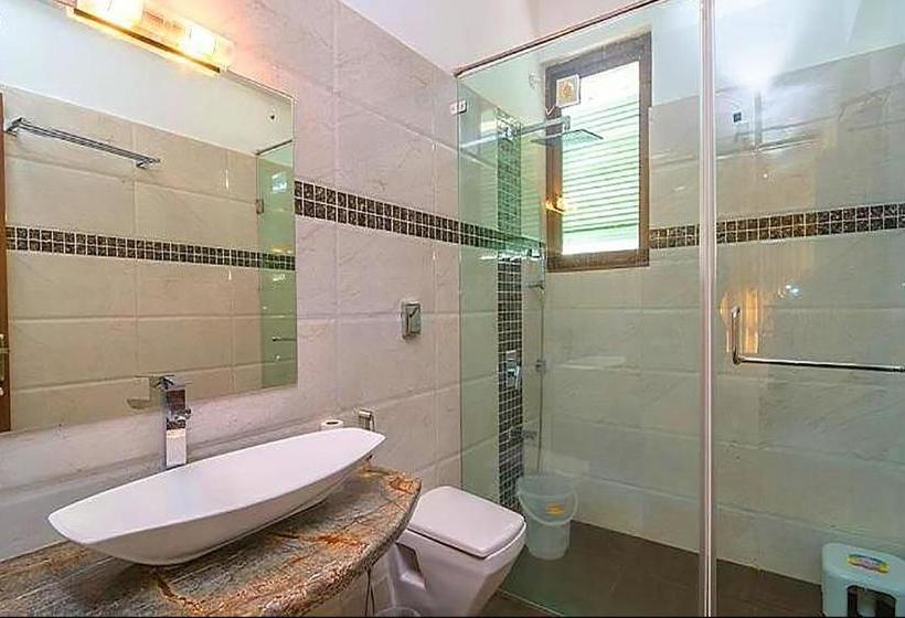 فندق Fabescape Park Villa Resort