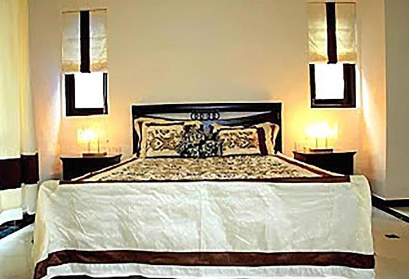 فندق Fabescape Park Villa Resort