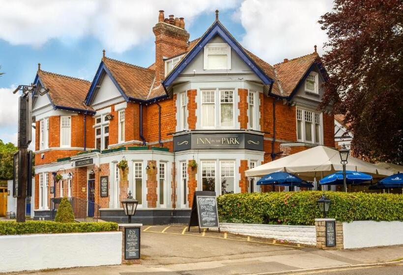 호텔 Inn In The Park