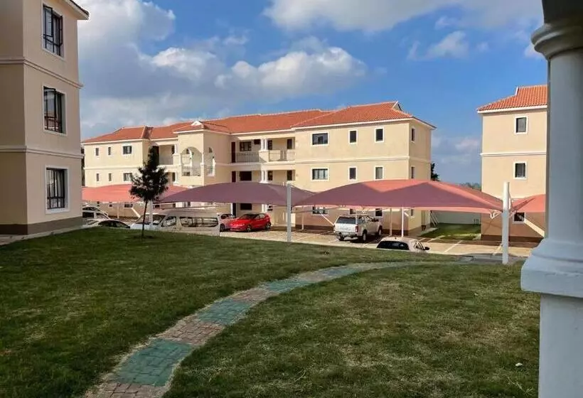 Hotelli Lilypark Lodge