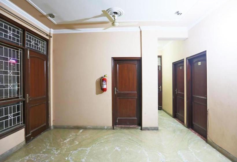 בית מלון כפרי Oyo 76005  Soundarya Inn