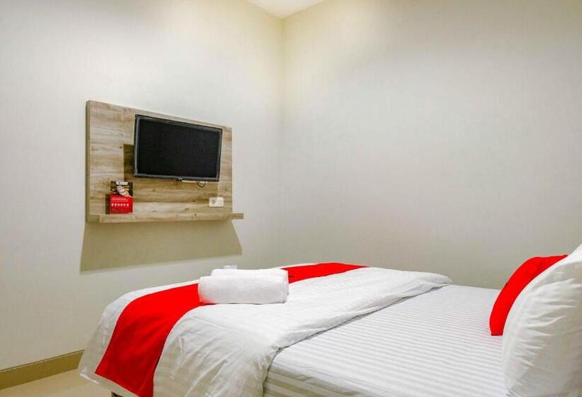 فندق Reddoorz Near Pasar Baru 3