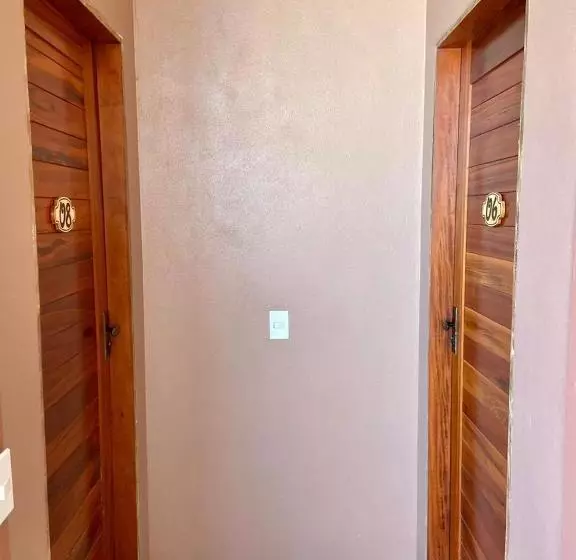 Majatalo Chico Caranguejo Da Baleia