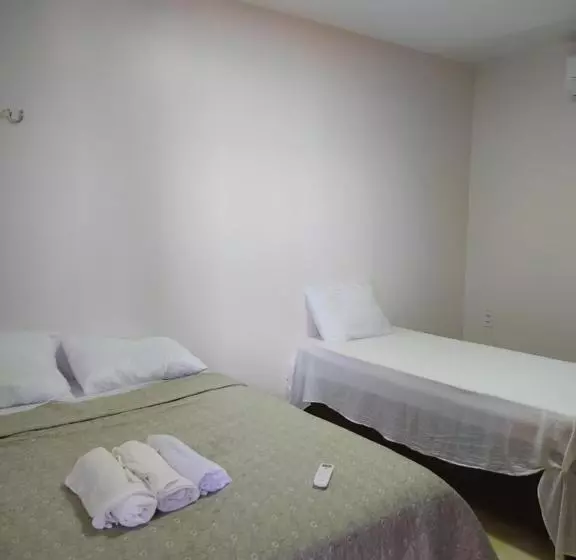 Majatalo Chico Caranguejo Da Baleia