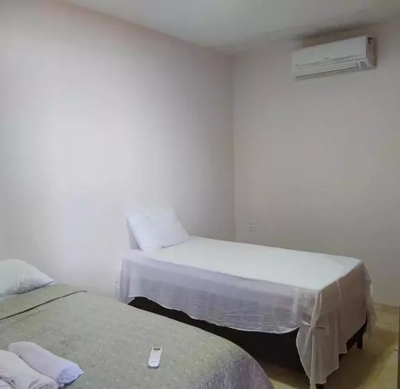 Majatalo Chico Caranguejo Da Baleia