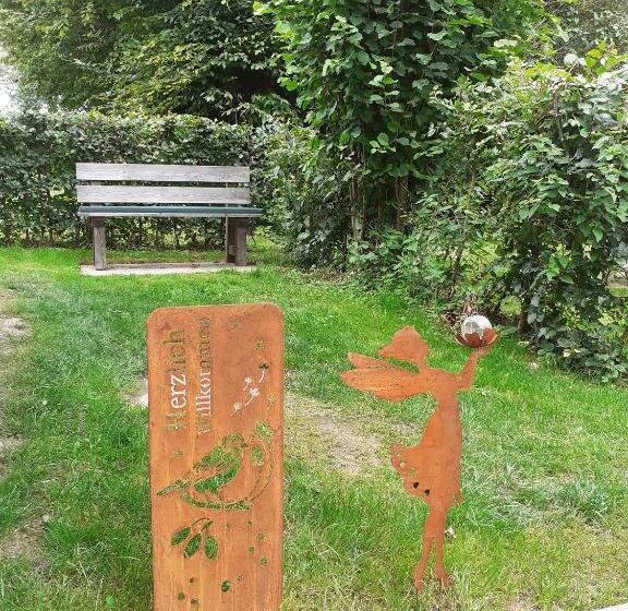 ペンション Gästehaus Kuck