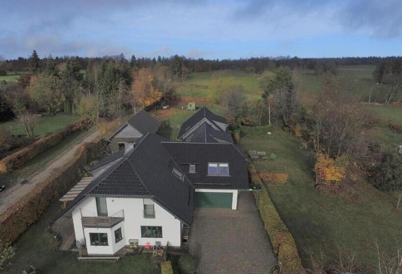 ペンション Gästehaus Kuck