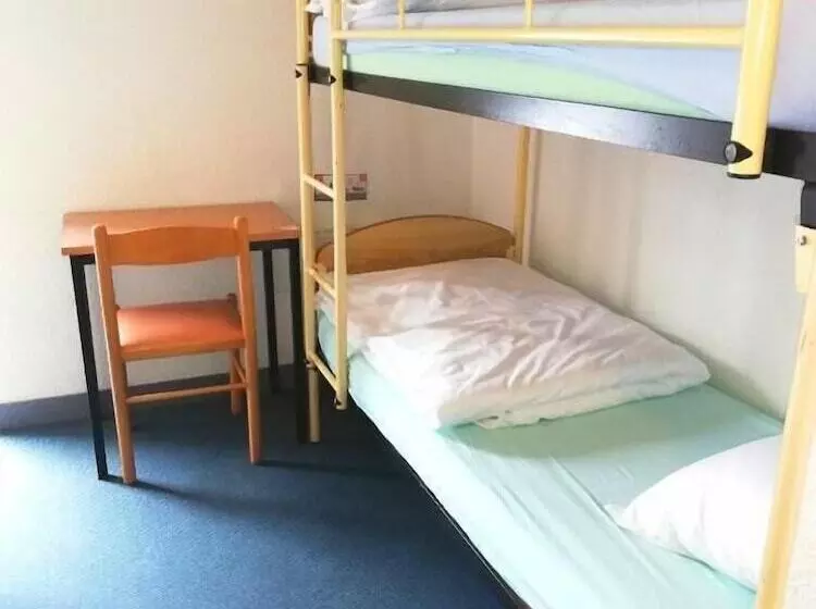 Auberge De Jeunesse Hi Pontivy