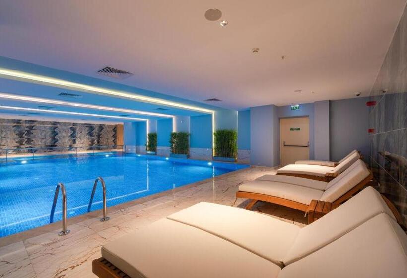 Concorde Tower Hotel & Casino