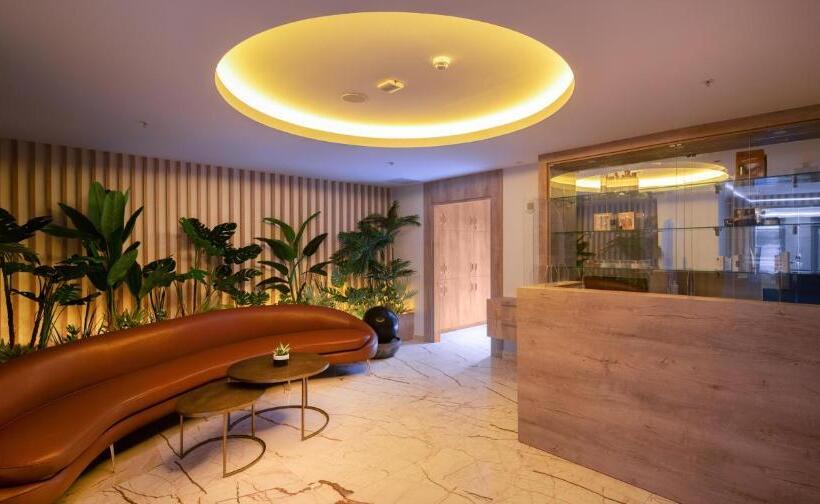 Concorde Tower Hotel & Casino