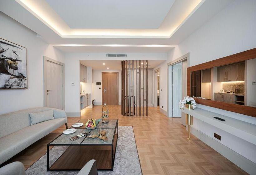 Concorde Tower Hotel & Casino