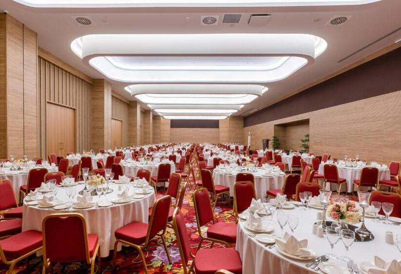 Concorde Tower Hotel & Casino