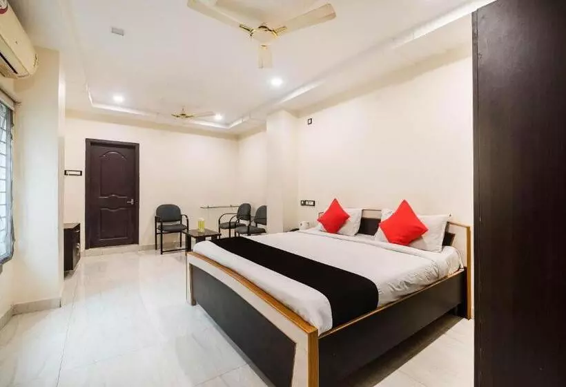 Hotelli Capital O Aditya Grand