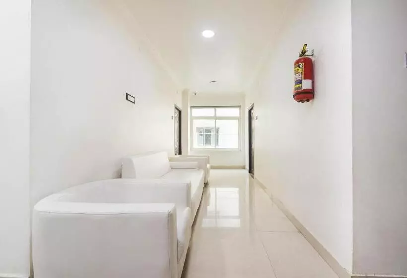Hotelli Capital O Aditya Grand