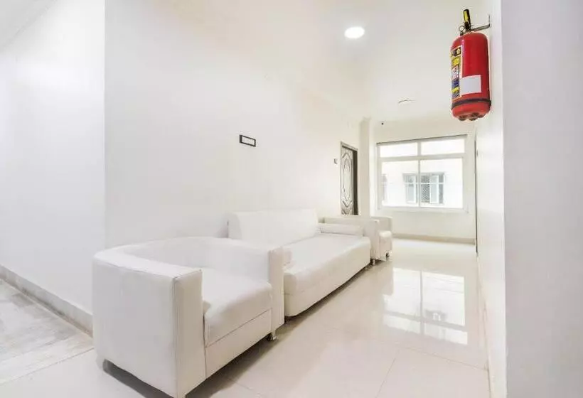 Hotelli Capital O Aditya Grand
