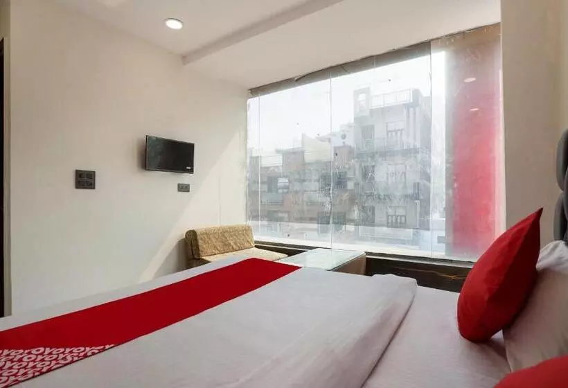 ホテル Oyo 76522 Star Stay
