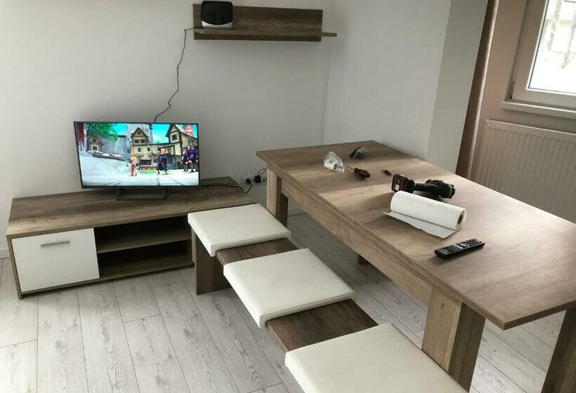 بنسيون Appartement Willa Chez Willi