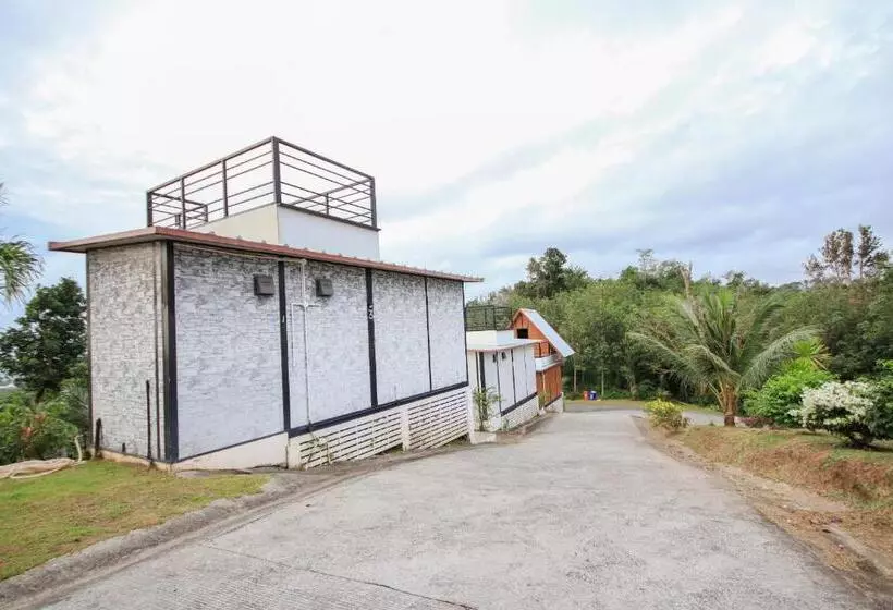 ホテル Happy Mountain Airport Resort