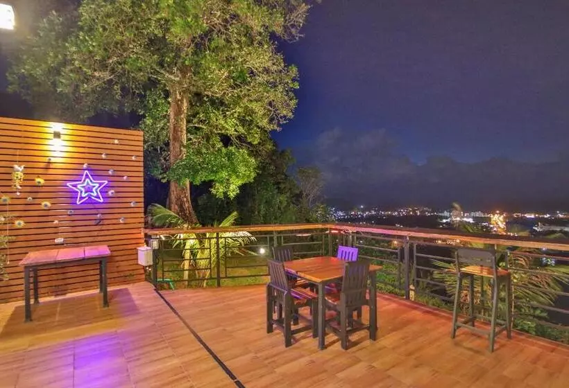 ホテル Happy Mountain Airport Resort