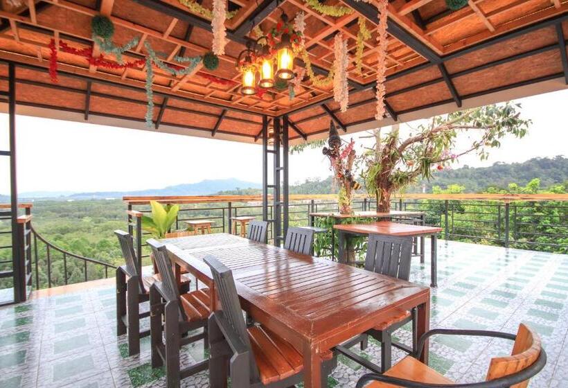 בית מלון כפרי Happy Mountain Airport Resort