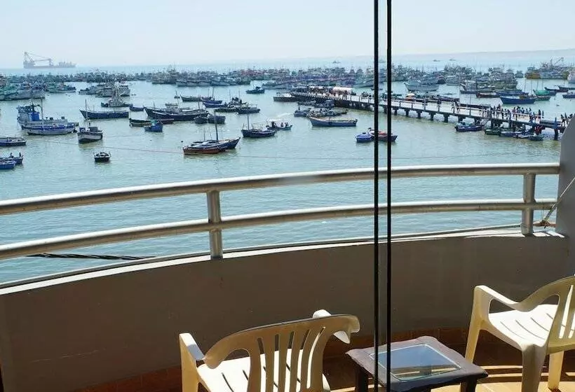 هتل Marina Del Bay