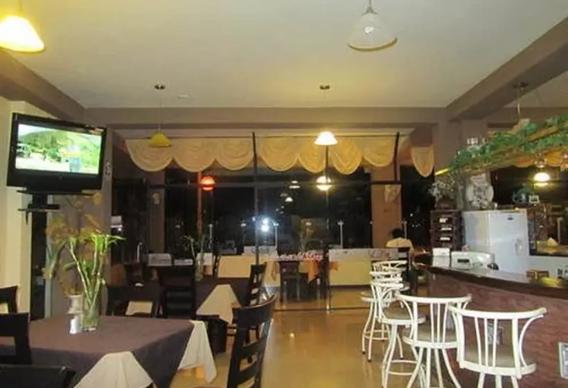 هتل Marina Del Bay