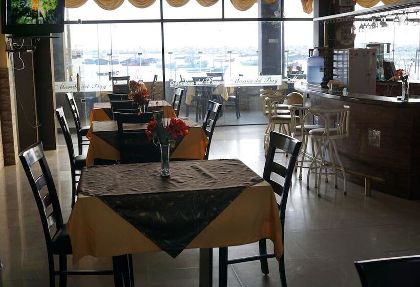 호텔 Marina Del Bay