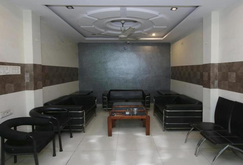 בית מלון כפרי Oyo 36212  Shubhkamna