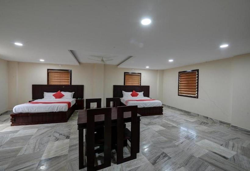 فندق Oyo 41077 Kalanad Residency
