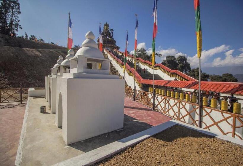 בית מלון כפרי Oyo 46601 Kanchanjangha