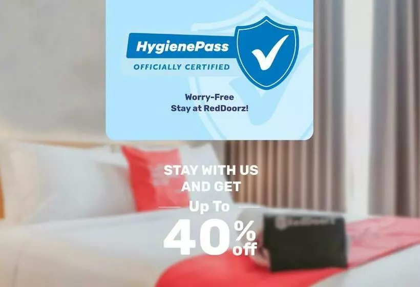 Majatalo Reddoorz Plus @ Bitung City Center