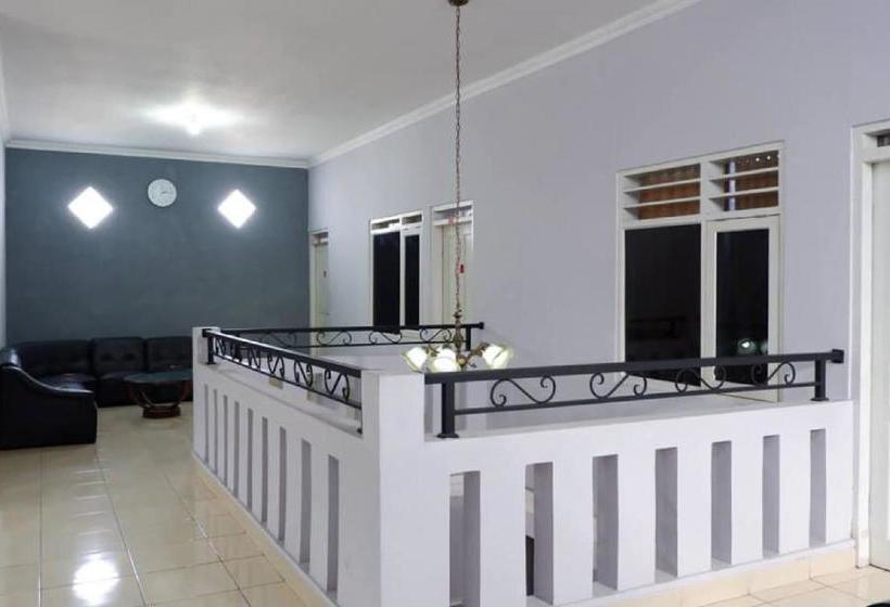 فندق Wisma Almaidah Jogjakarta Redpartner