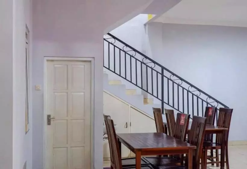 Hotelli Wisma Almaidah Jogjakarta Redpartner