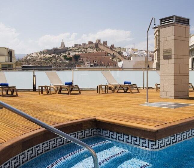 هتل El Exe Almería Centro